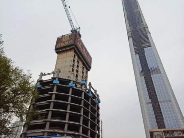 黑马配资 “中国最高烂尾楼”将于4月30日复工，背后故事太曲折